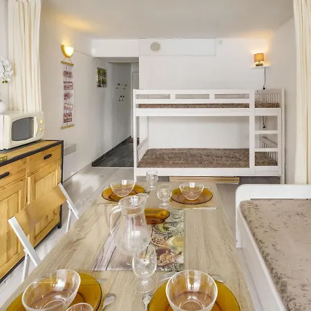 Appartement Soyouz Vanguard-47 By Interhome Le Corbier